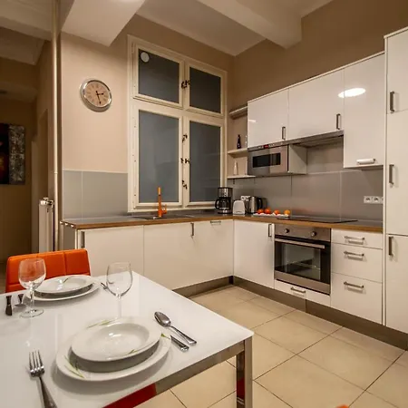 Design By Ruterra Prague